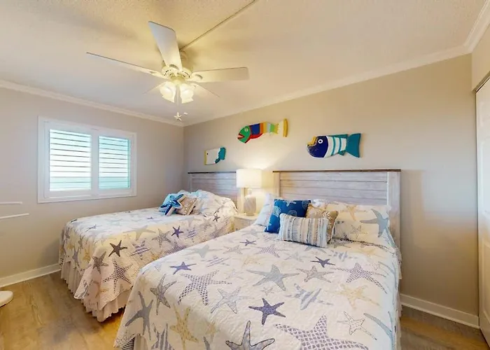 Luxury Beachfront With Shared Indoor & Outdoor Pools Free Wifi & Ocean Views Holiday home Ocean City